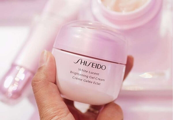 Shiseido White Lucent Overnight Cream & Mask giúp dưỡng sáng da, làm mờ hiệu quả các vết thâm nám đốm đen