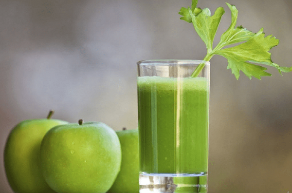 Nước ép táo xanh giúp làm chậm quá trình lão hóa và hỗ trợ giảm cân hiệu quả